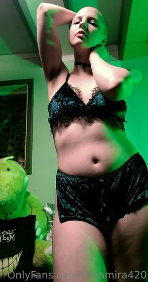 Miramira420 OnlyFans Leaked Free Thumbnail Picture - #8PWSdGKQ9a