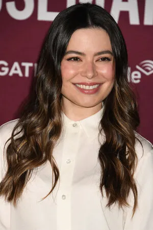 Miranda Cosgrove OnlyFans Leaked Free Thumbnail Picture - #3WXuvgJsBA