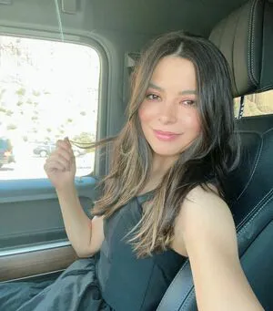 Miranda Cosgrove OnlyFans Leaked Free Thumbnail Picture - #6B1UgxcDaL