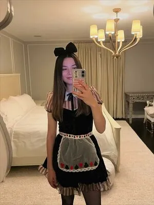 Miranda Cosgrove OnlyFans Leaked Free Thumbnail Picture - #D3iwr8HYgi