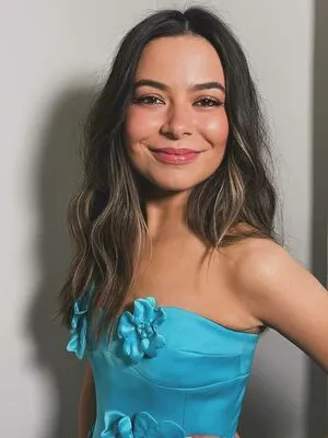 Miranda Cosgrove OnlyFans Leaked Free Thumbnail Picture - #MvlMvIrkkJ