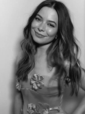 Miranda Cosgrove OnlyFans Leaked Free Thumbnail Picture - #OXsdtPYhtZ