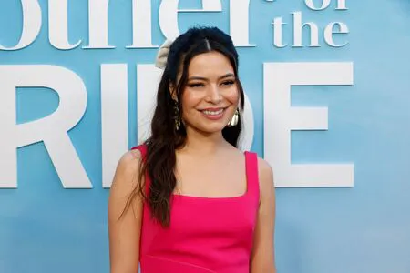 Miranda Cosgrove OnlyFans Leaked Free Thumbnail Picture - #P4MBjpifko