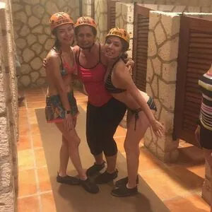 Miranda Cosgrove OnlyFans Leaked Free Thumbnail Picture - #PUGMPAW9c1