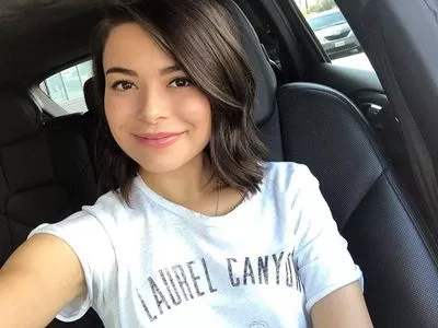 Miranda Cosgrove OnlyFans Leaked Free Thumbnail Picture - #VVqFjbP1T7