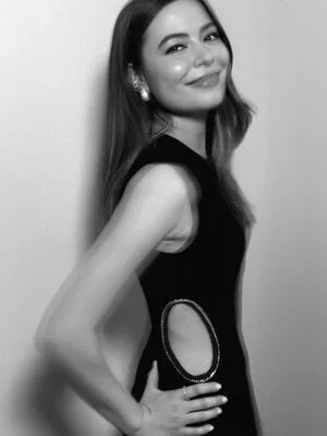 Miranda Cosgrove OnlyFans Leaked Free Thumbnail Picture - #f8CCntzIQu