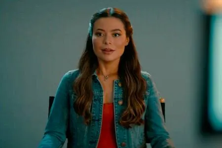 Miranda Cosgrove OnlyFans Leaked Free Thumbnail Picture - #h5runO2kv3