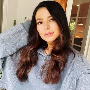 Miranda Cosgrove OnlyFans Leaked Free Thumbnail Picture - #jx4SENnacu