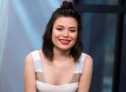 Miranda Cosgrove OnlyFans Leaked Free Thumbnail Picture - #t0XrRlOV9L