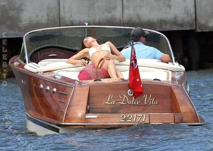 Miranda Kerr OnlyFans Leaked Free Thumbnail Picture - #SYaZ2su1bY