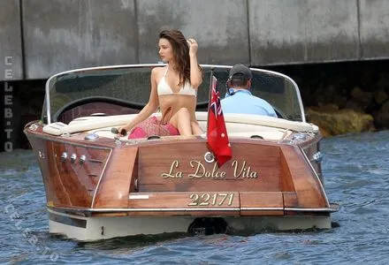 Miranda Kerr OnlyFans Leaked Free Thumbnail Picture - #kCXMVwo1MN