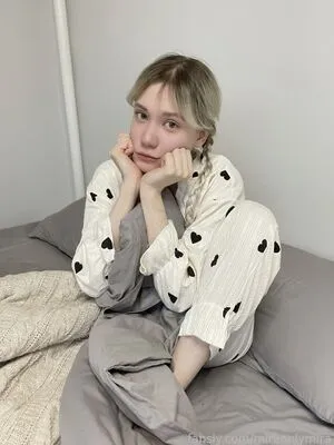 Miraonlymira OnlyFans Leaked Free Thumbnail Picture - #8PXnWyxqbH