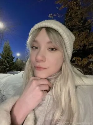 Miraonlymira OnlyFans Leaked Free Thumbnail Picture - #sln4NC3Bn6
