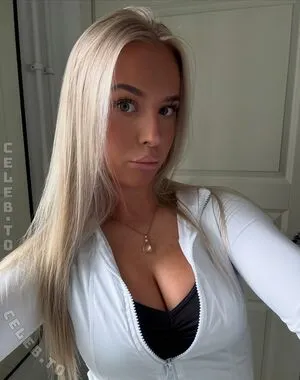 Mirasaarinenn OnlyFans Leaked Free Thumbnail Picture - #cmyBZLRIeN