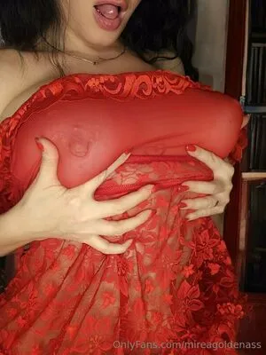 Mireagoldenass OnlyFans Leaked Free Thumbnail Picture - #tpGRHAldTa