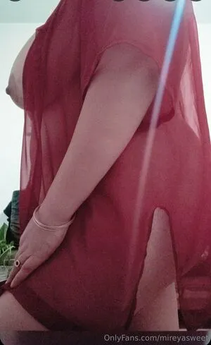 Mireyasweet OnlyFans Leaked Free Thumbnail Picture - #IPAJoZiewy