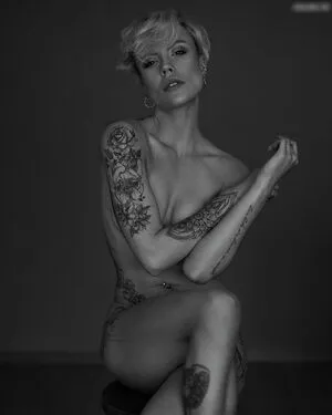 Miri Be OnlyFans Leaked Free Thumbnail Picture - #ormpXyrXA9