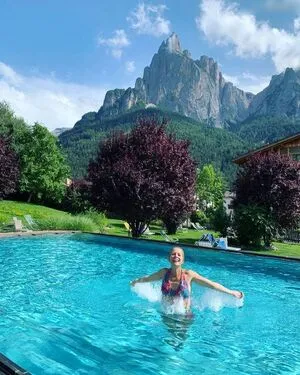 Miriam Lange OnlyFans Leaked Free Thumbnail Picture - #1IEV9N7D9I