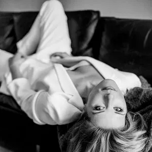 Miriam Lange OnlyFans Leaked Free Thumbnail Picture - #dfyAkc1oat