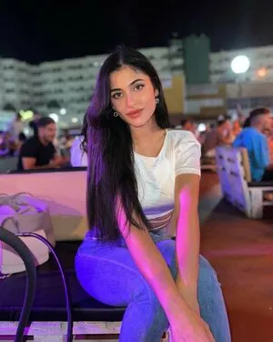 Miriam OnlyFans Leaked Free Thumbnail Picture - #3XjxJTeoZp