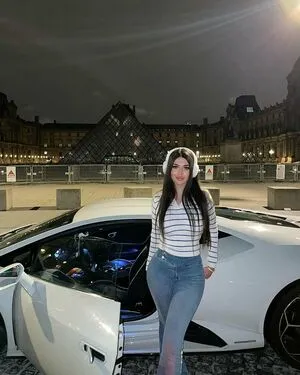 Miriam OnlyFans Leaked Free Thumbnail Picture - #5JtnaQ63qr
