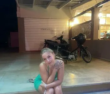 Mirianthi Amber OnlyFans Leaked Free Thumbnail Picture - #2ezPBaXS8M