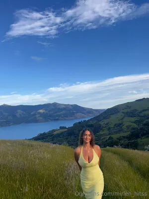 Mirlen Hitss OnlyFans Leaked Free Thumbnail Picture - #0zh304ZcPz