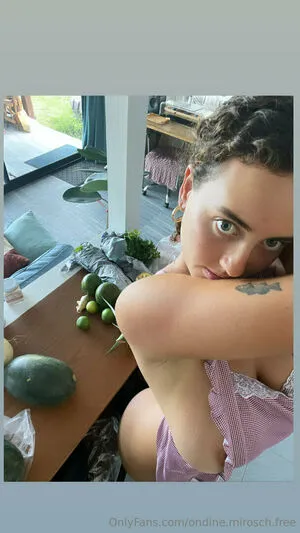 Mirlen Hitss OnlyFans Leaked Free Thumbnail Picture - #cvX6zo82p6