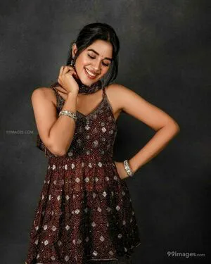 Mirnalini Ravi OnlyFans Leaked Free Thumbnail Picture - #UVBMMDv8im