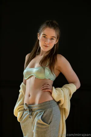 Mirrajean OnlyFans Leaked Free Thumbnail Picture - #WS9GYxIuKo