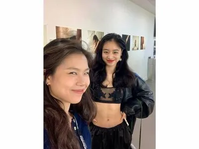 Mirrorcomb OnlyFans Leaked Free Thumbnail Picture - #2u7Tgtm1ku