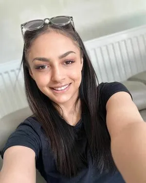 Miruna OnlyFans Leaked Free Thumbnail Picture - #0JsKPZNPTc
