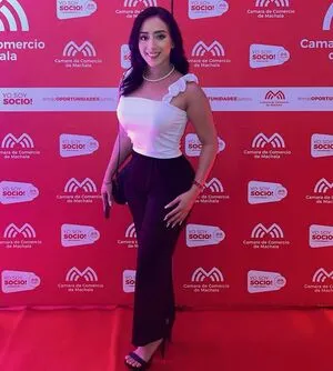 Mishel Orellana OnlyFans Leaked Free Thumbnail Picture - #s2KdUdM7bF
