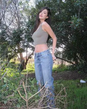 Mishka Chantal Silva OnlyFans Leaked Free Thumbnail Picture - #gfyuIsukKU