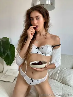 Miss Alisa OnlyFans Leaked Free Thumbnail Picture - #NimhYEnZ1I