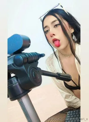 Miss Ari X OnlyFans Leaked Free Thumbnail Picture - #0ZLP8IzQ0s