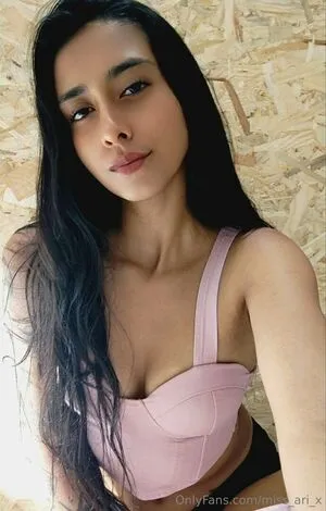 Miss Ari X OnlyFans Leaked Free Thumbnail Picture - #6pUDYhIX90