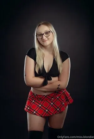 Miss Blondiiefree OnlyFans Leaked Free Thumbnail Picture - #39s1FOGxFL