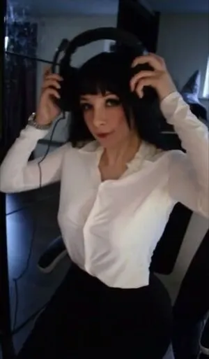 Miss Chalice OnlyFans Leaked Free Thumbnail Picture - #6YxmOwpmTg