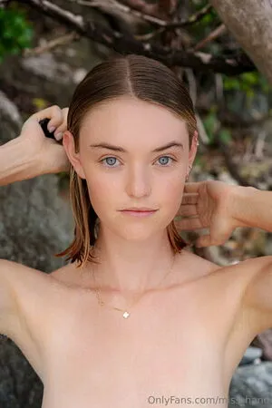 Miss Hand OnlyFans Leaked Free Thumbnail Picture - #pN0g8xXPXG