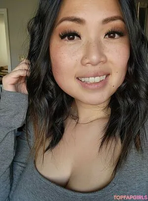 Miss Jee Yung OnlyFans Leaked Free Thumbnail Picture - #8kjt8DCyTN