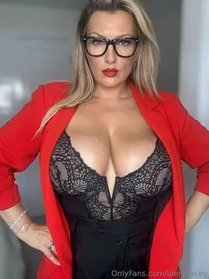Miss Juicy Lucy OnlyFans Leaked Free Thumbnail Picture - #j0jG1cpDSk