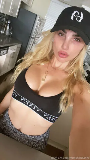 Miss Kenzie Anne OnlyFans Leaked Free Thumbnail Picture - #1reMWStxqE