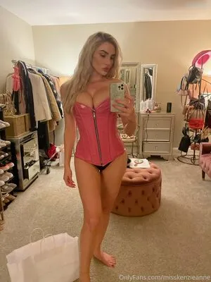 Miss Kenzie Anne OnlyFans Leaked Free Thumbnail Picture - #NwWr6aoqQi