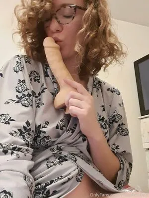 Miss Kris Butt OnlyFans Leaked Free Thumbnail Picture - #ETQxBENuSW