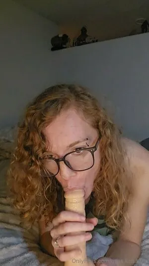Miss Kris Butt OnlyFans Leaked Free Thumbnail Picture - #HJ2Gmmu67m