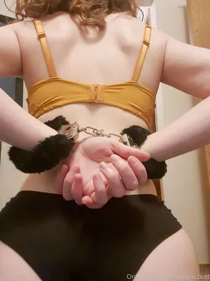 Miss Kris Butt OnlyFans Leaked Free Thumbnail Picture - #tDcq9M0ct2