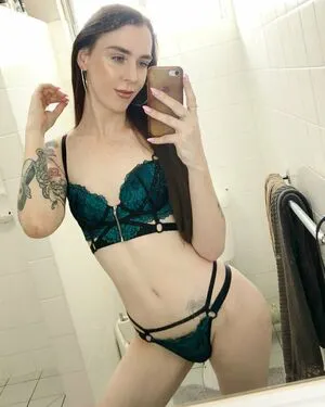 Miss Laurii OnlyFans Leaked Free Thumbnail Picture - #VC21geK3sw