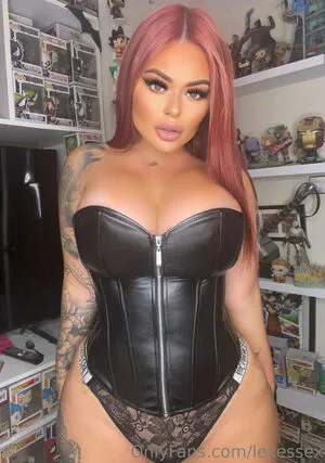 Miss Lexie X OnlyFans Leaked Free Thumbnail Picture - #MkaAWnnt4U