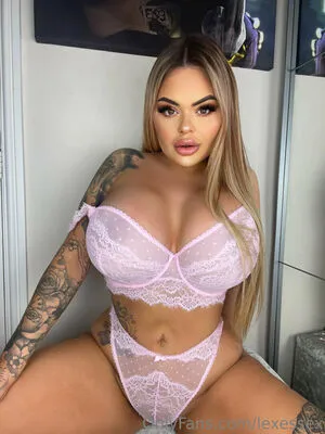Miss Lexie X OnlyFans Leaked Free Thumbnail Picture - #U3is5LXnmm